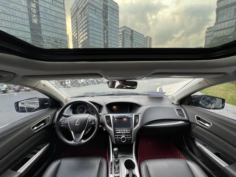 Acura tlx-l