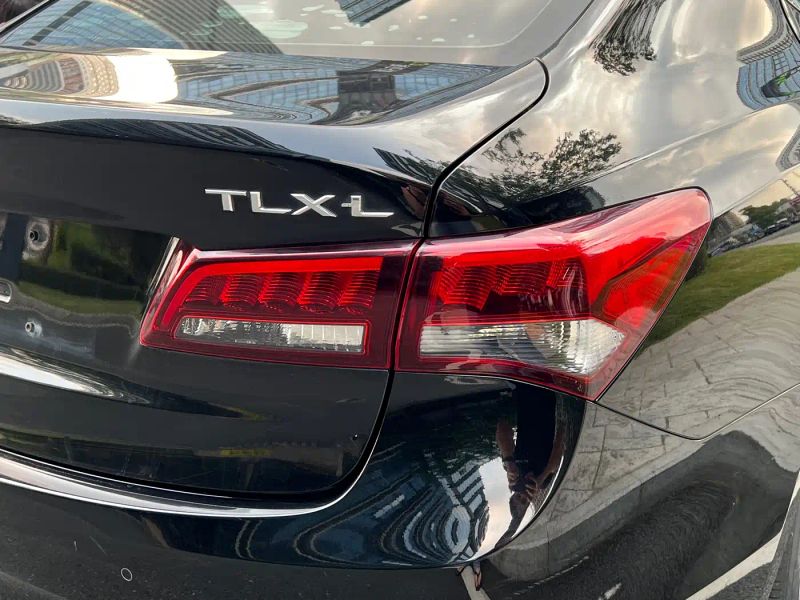 Acura tlx-l