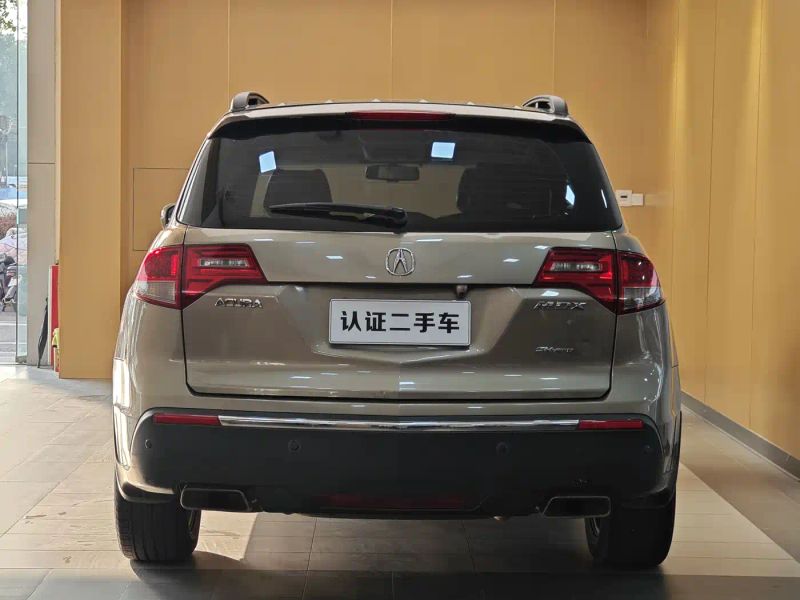 Acura MDX