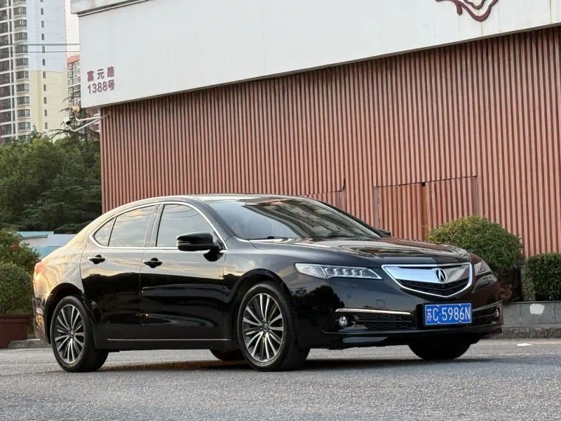 Acura TLX