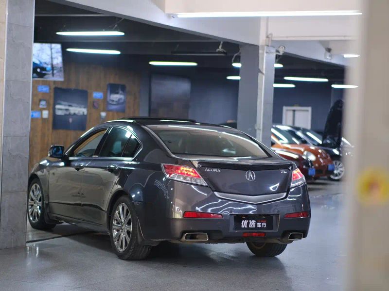 Acura TL