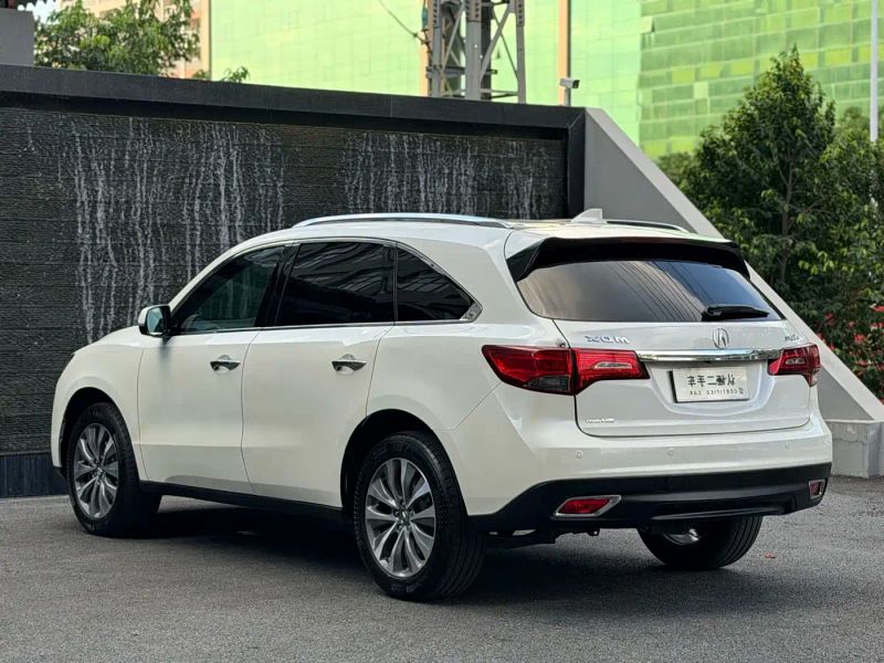 Acura MDX
