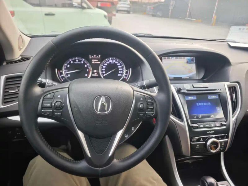 Acura tlx-l