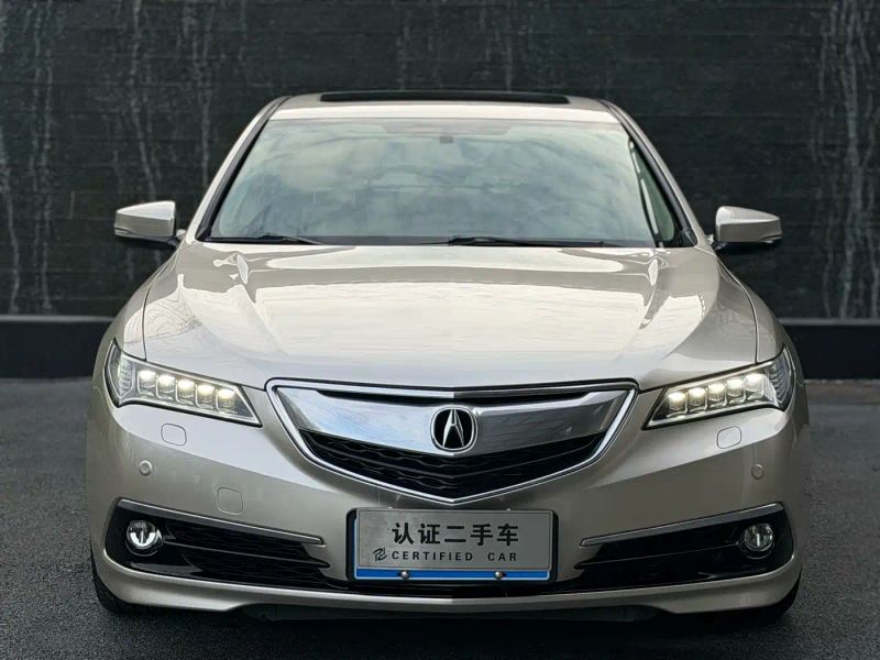 Acura TLX
