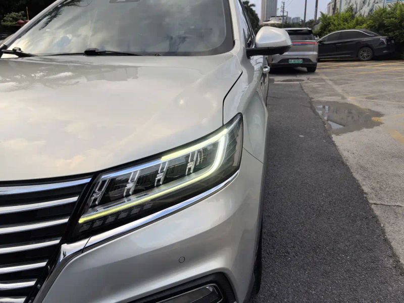 Roewe rx5