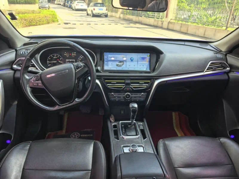 Venucia t90