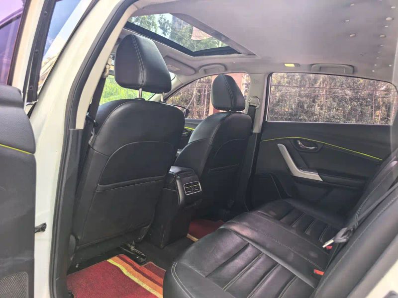 Venucia t90