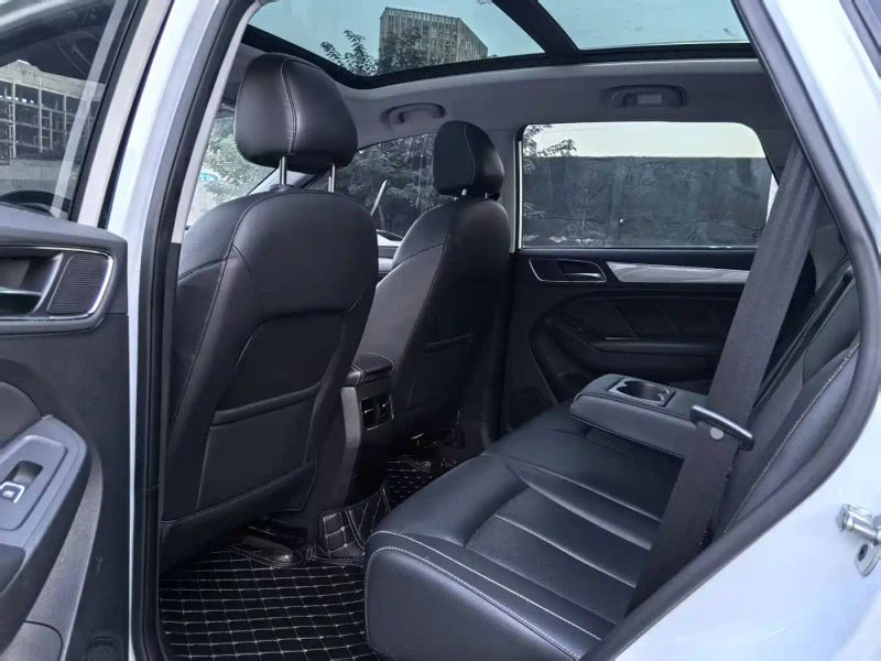 Roewe rx5
