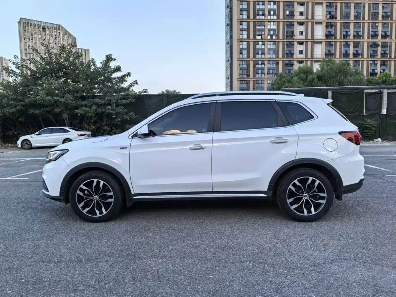 Roewe rx5