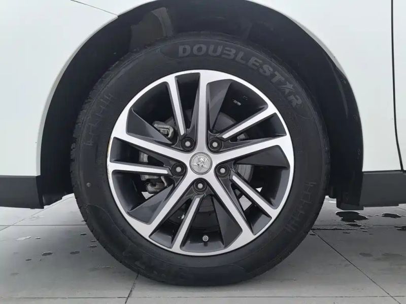 Venucia d60