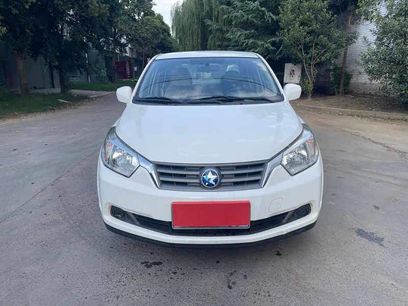 Venucia d50
