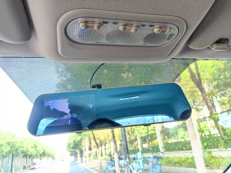 Venucia t70