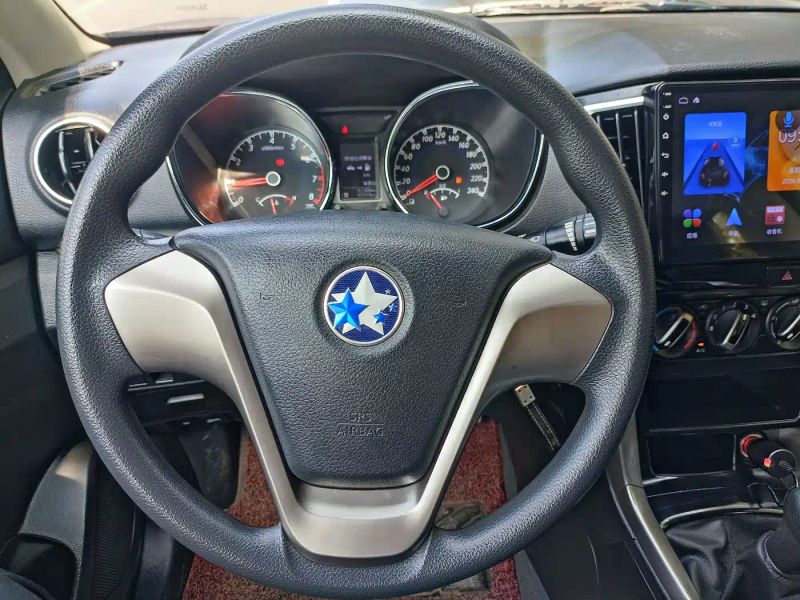 Venucia t70