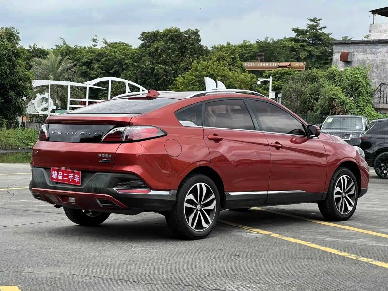 Venucia t90