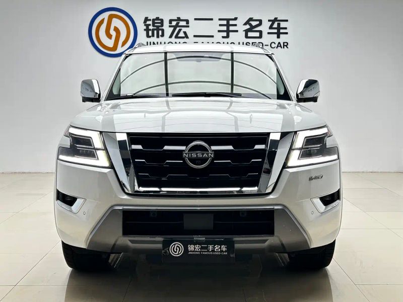 Nissan armada