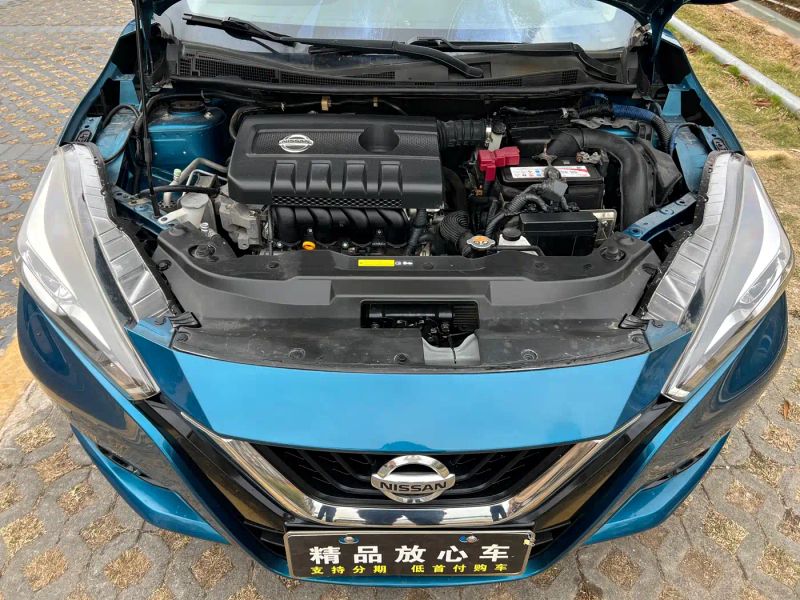 Nissan bluebird