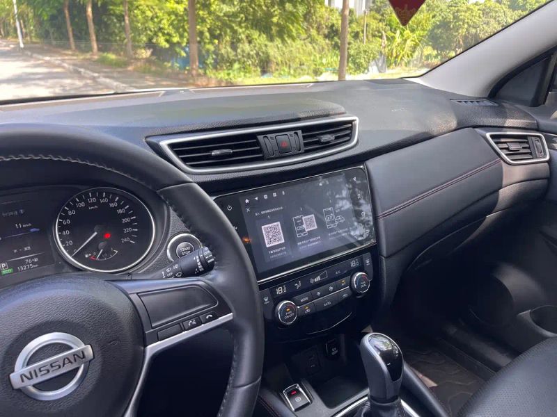 Nissan qashqai