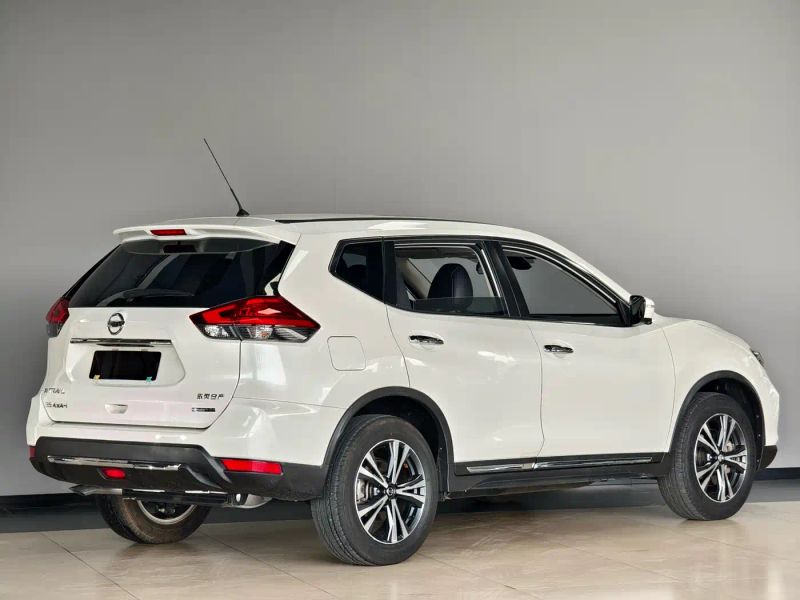 Nissan qijun