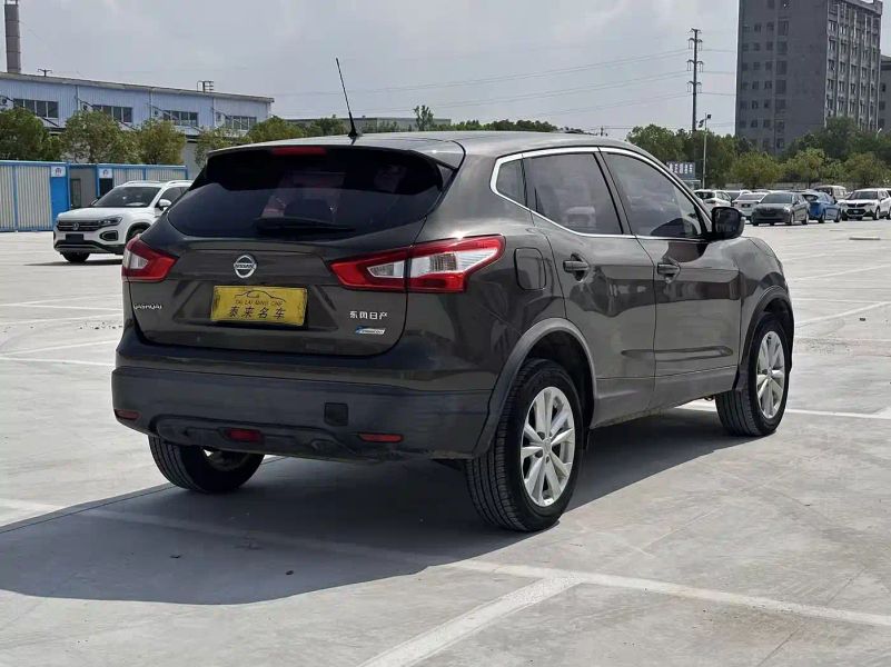 Nissan qashqai