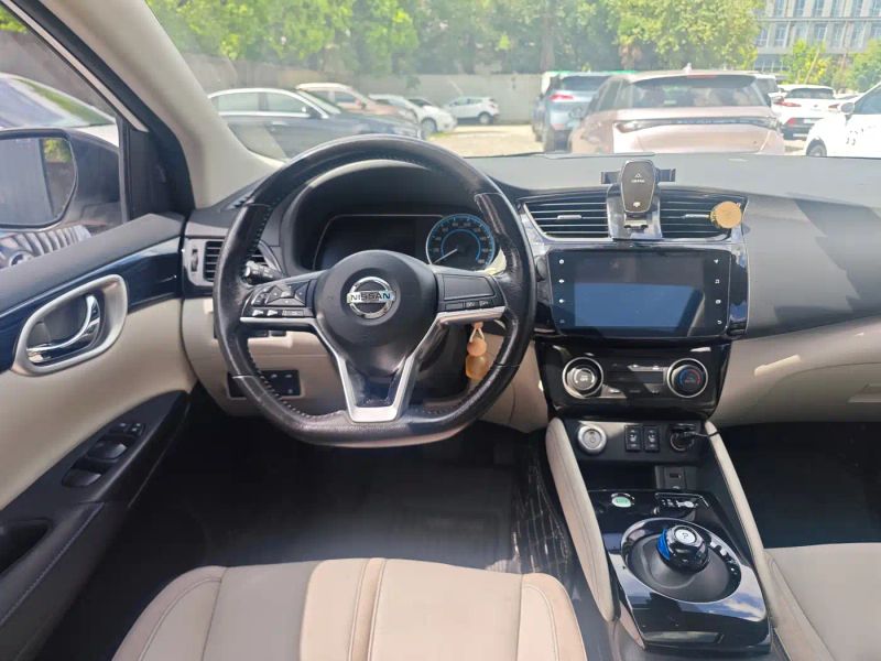 Nissan pure-electric