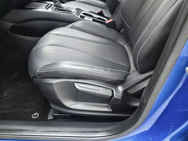 Roewe i5