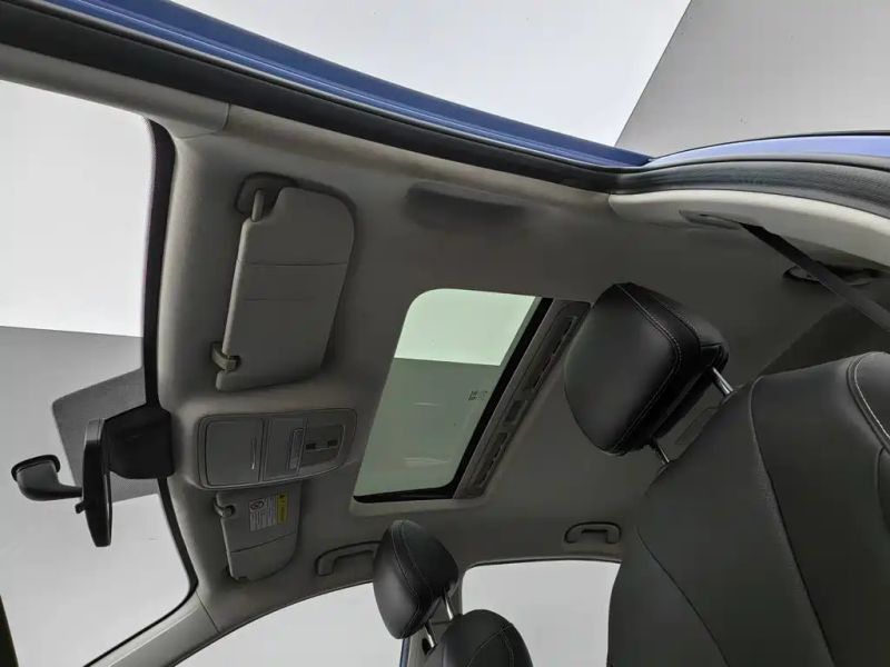 Roewe i5