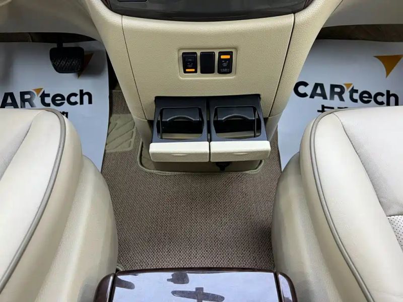 Nissan quest