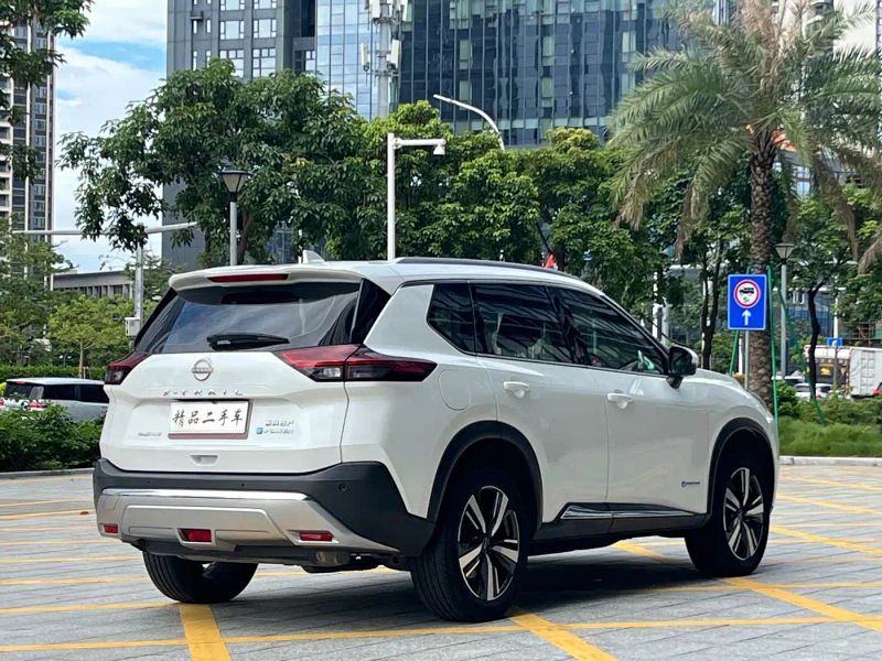 Nissan qijun