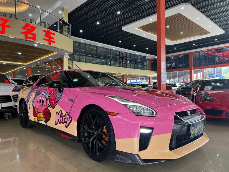 Nissan GT-R