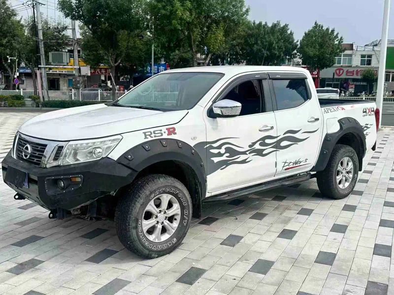Nissan navara
