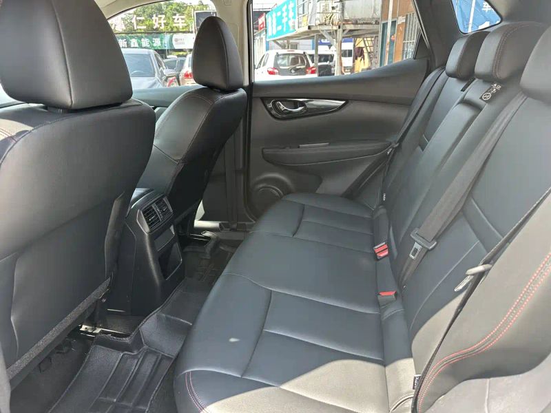 Nissan qashqai