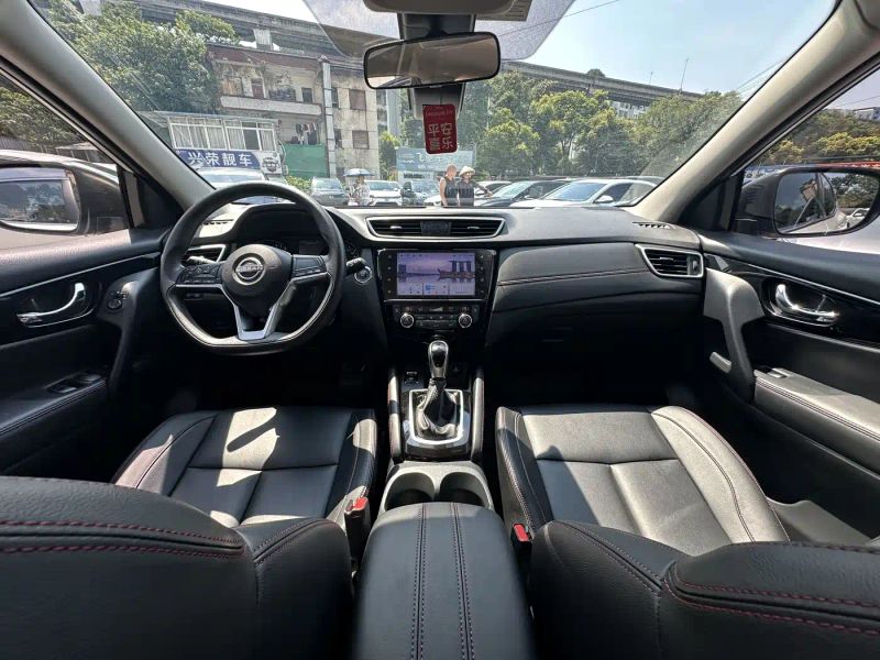Nissan qashqai