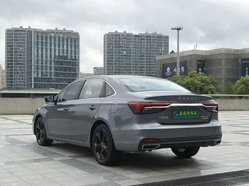 Roewe i6-max