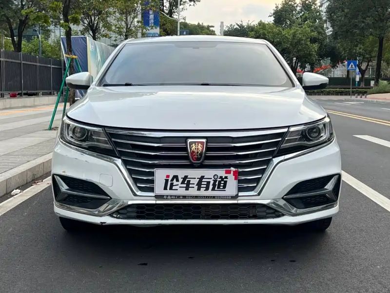 Roewe i6
