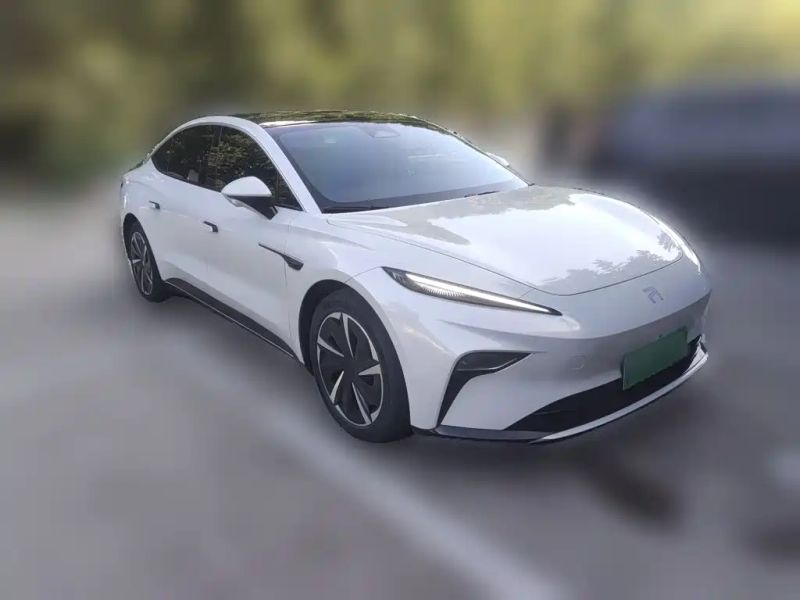 Roewe f