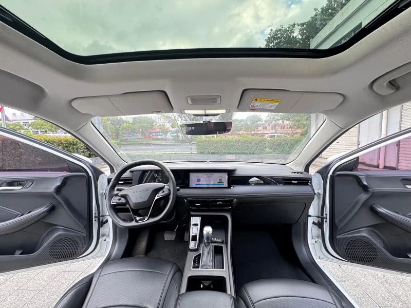 Roewe i5