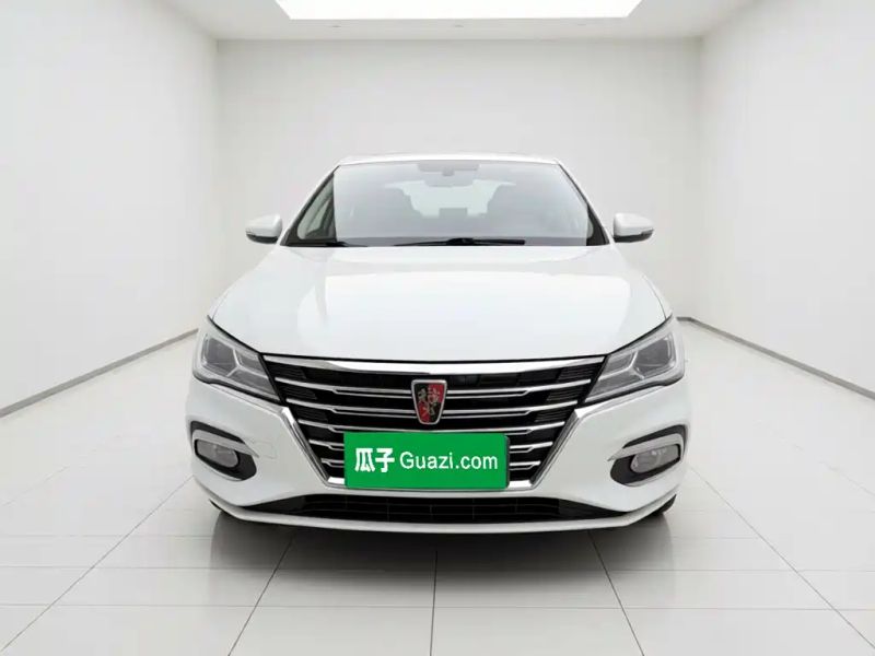 Roewe i5