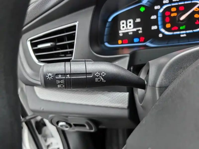 Roewe roewe_360
