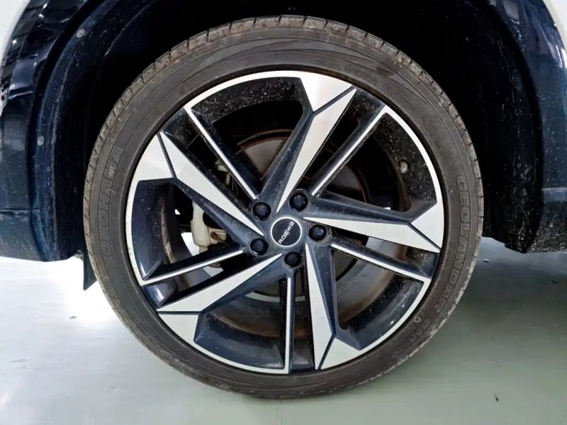 Roewe rx5