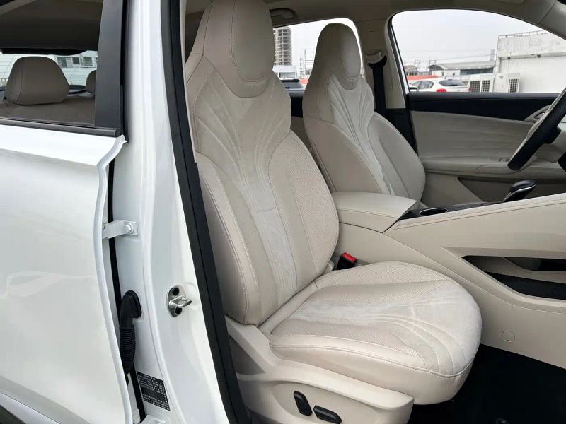 Roewe d5x