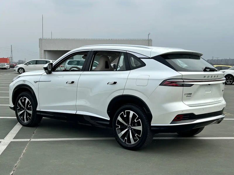 Roewe d5x