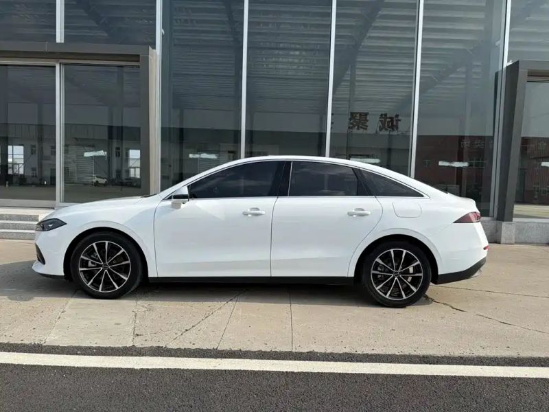 Roewe d7