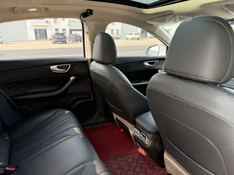 Roewe d7