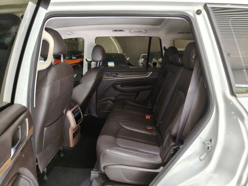 Roewe rx8