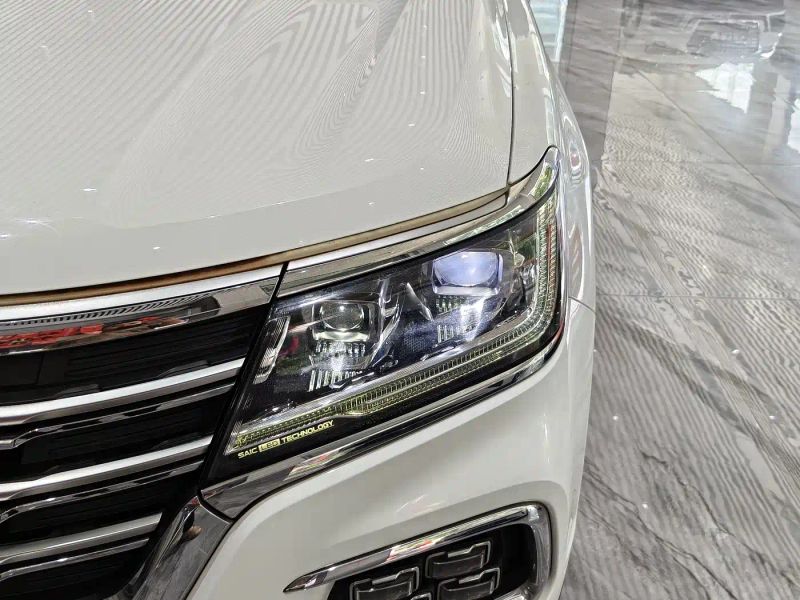Roewe rx8