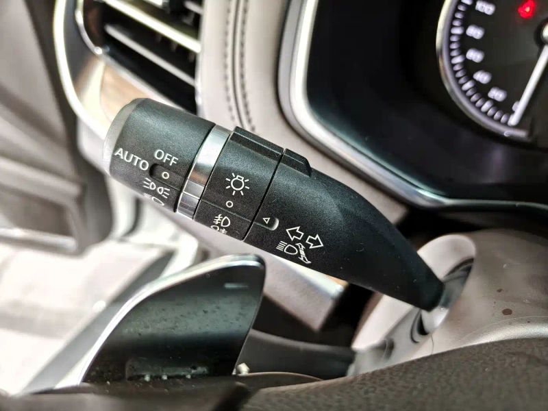 Roewe rx8