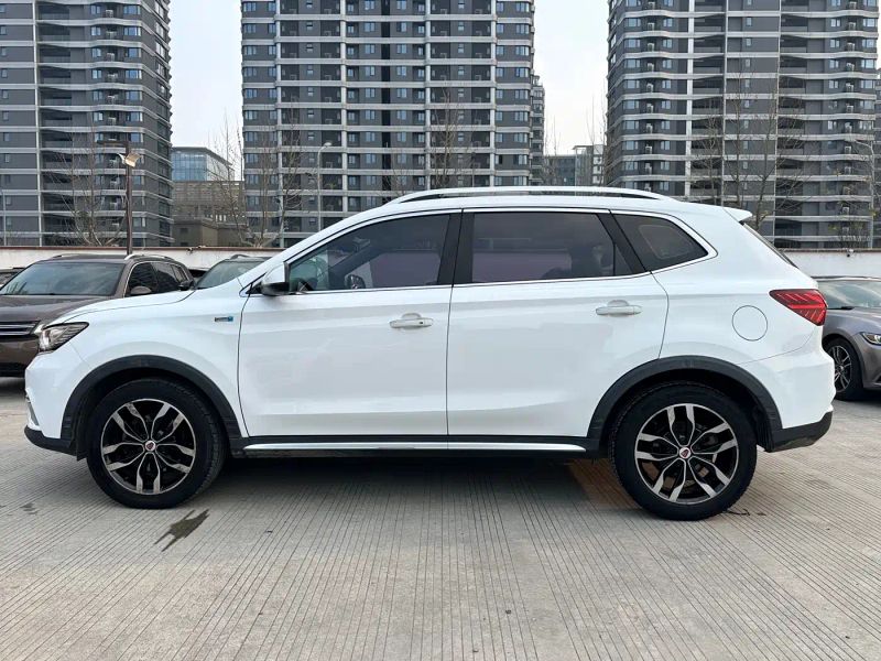 Roewe rx5