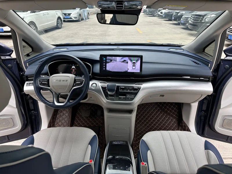 Roewe imax8
