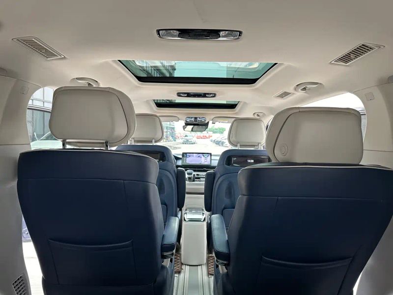 Roewe imax8