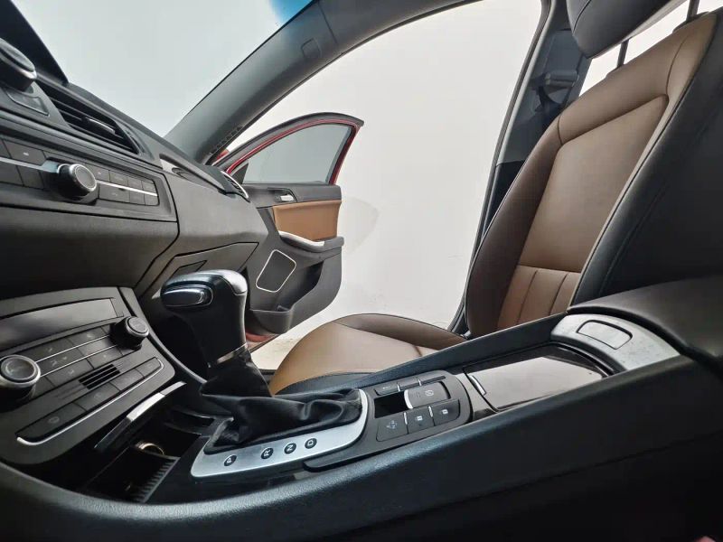 Roewe roewe-e550